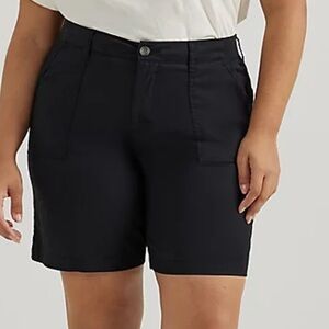 Lee Women's Black Ultra Comfort Flex-To-Go Regular Fit Bermuda Shorts Plus 24W